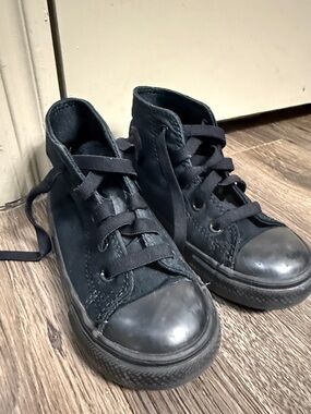 Little Kids High-Top Converse Sneakers